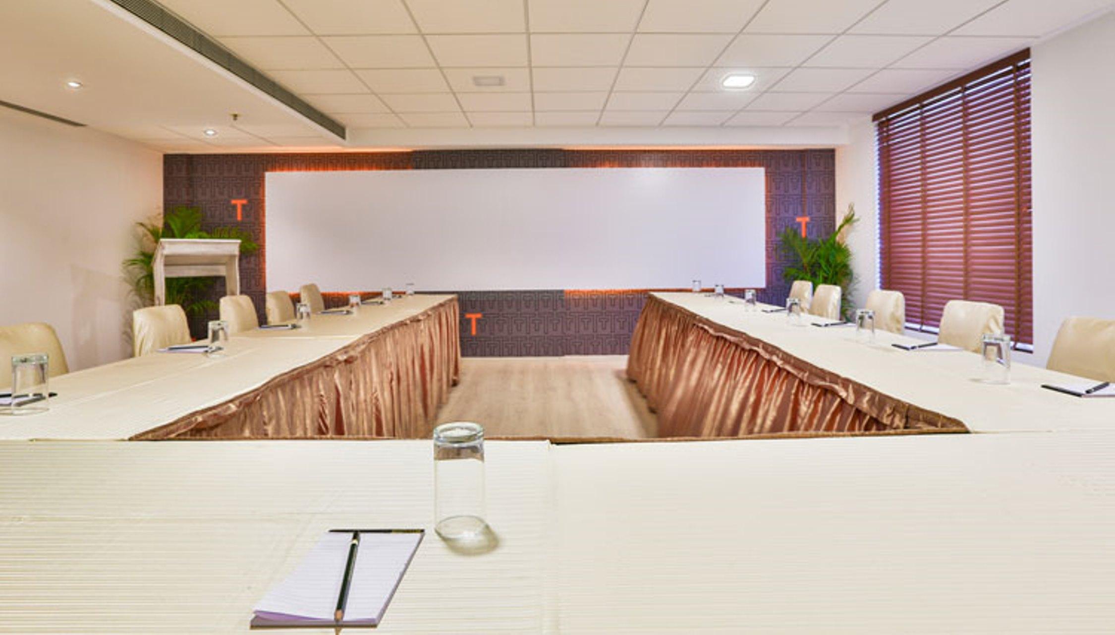 T24 Residency Mumbai International Airport Hotel Buitenkant foto